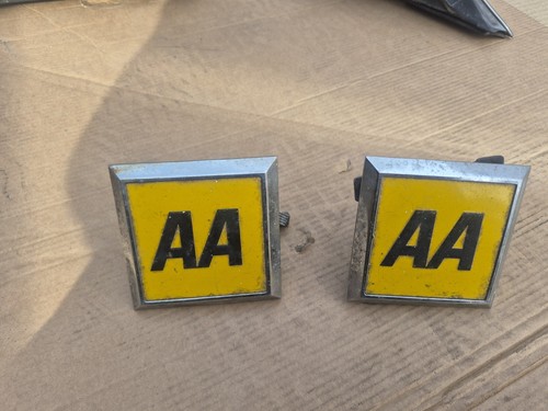 Vintage metal badges - aa,