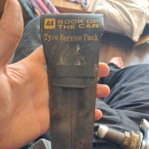Book the car - aa, tyre