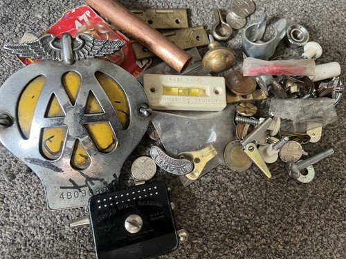 Vintage estate lot - estate, car