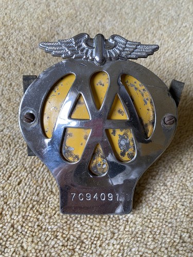 Vintage car badge - badge, member