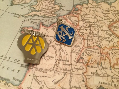 Rac and pin badges - aa, 2