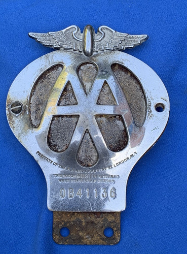 Vintage member car badge - aa,