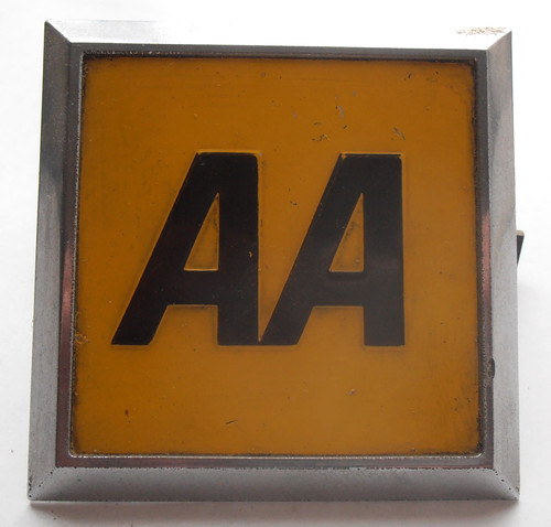 Square badge 1967 onwards - 1967,